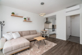 Bauer Downtown Apartment